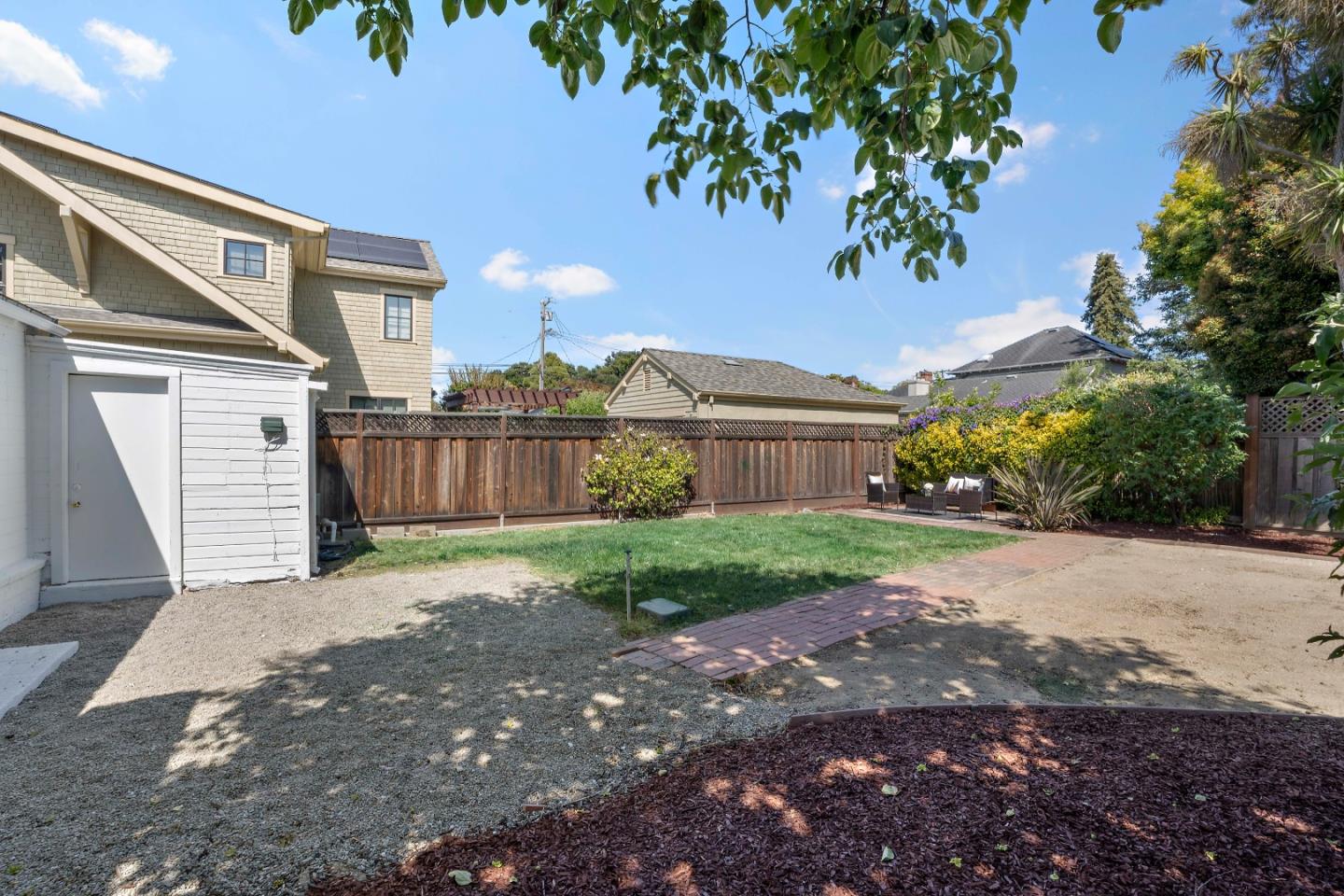 Detail Gallery Image 31 of 36 For 209 Bayswater Ave, Burlingame,  CA 94010 - 2 Beds | 1 Baths