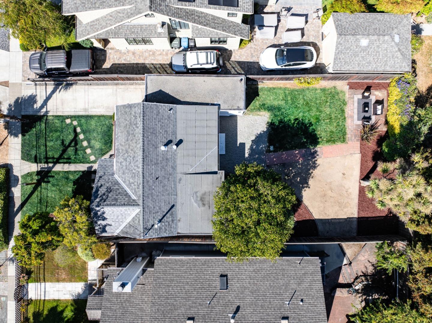 Detail Gallery Image 34 of 36 For 209 Bayswater Ave, Burlingame,  CA 94010 - 2 Beds | 1 Baths