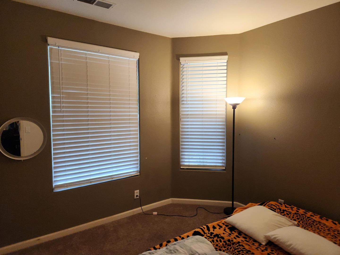 Detail Gallery Image 11 of 22 For 1875 Lancashire Dr, Salinas,  CA 93906 - 3 Beds | 2 Baths