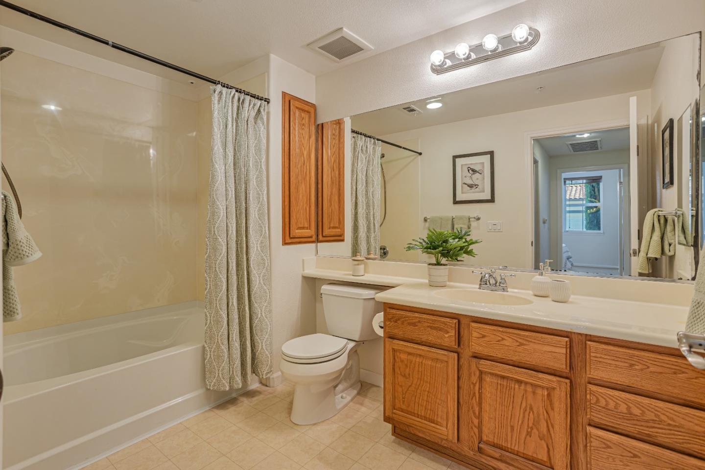 Detail Gallery Image 20 of 32 For 800 S Abel St #101,  Milpitas,  CA 95035 - 2 Beds | 2 Baths