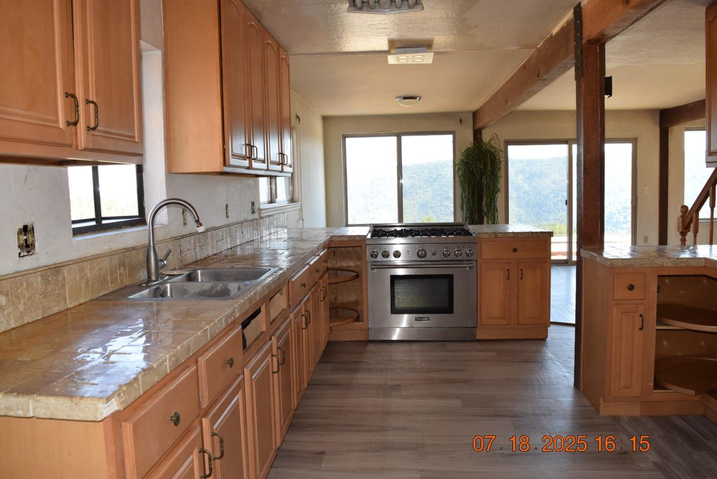 Detail Gallery Image 13 of 17 For 28750 Loma Chiquita Rd, Los Gatos,  CA 95033 - 4 Beds | 2 Baths