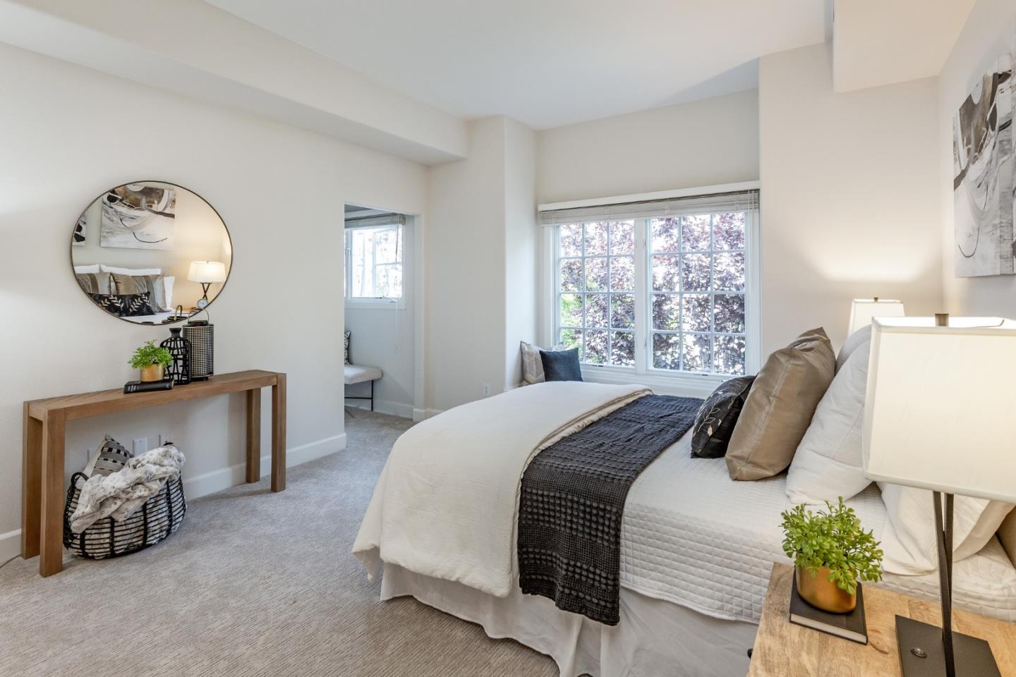 Detail Gallery Image 12 of 33 For 1 W Edith Ave #C214,  Los Altos,  CA 94022 - 1 Beds | 2 Baths