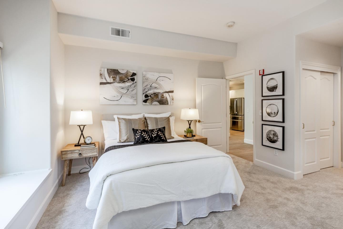 Detail Gallery Image 15 of 33 For 1 W Edith Ave #C214,  Los Altos,  CA 94022 - 1 Beds | 2 Baths