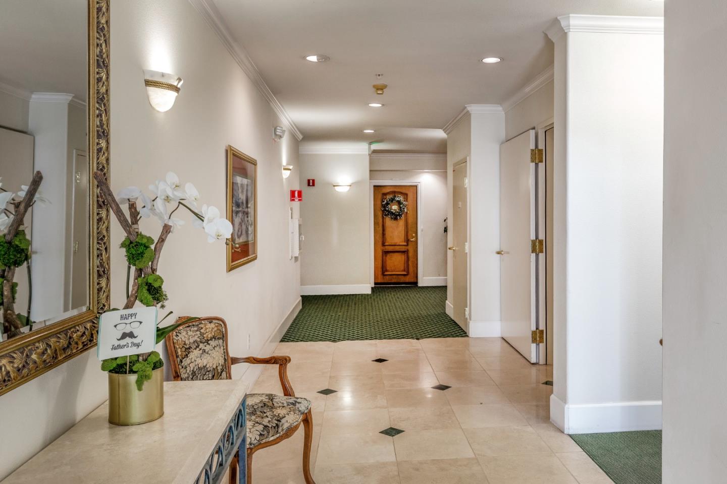 Detail Gallery Image 23 of 33 For 1 W Edith Ave #C214,  Los Altos,  CA 94022 - 1 Beds | 2 Baths
