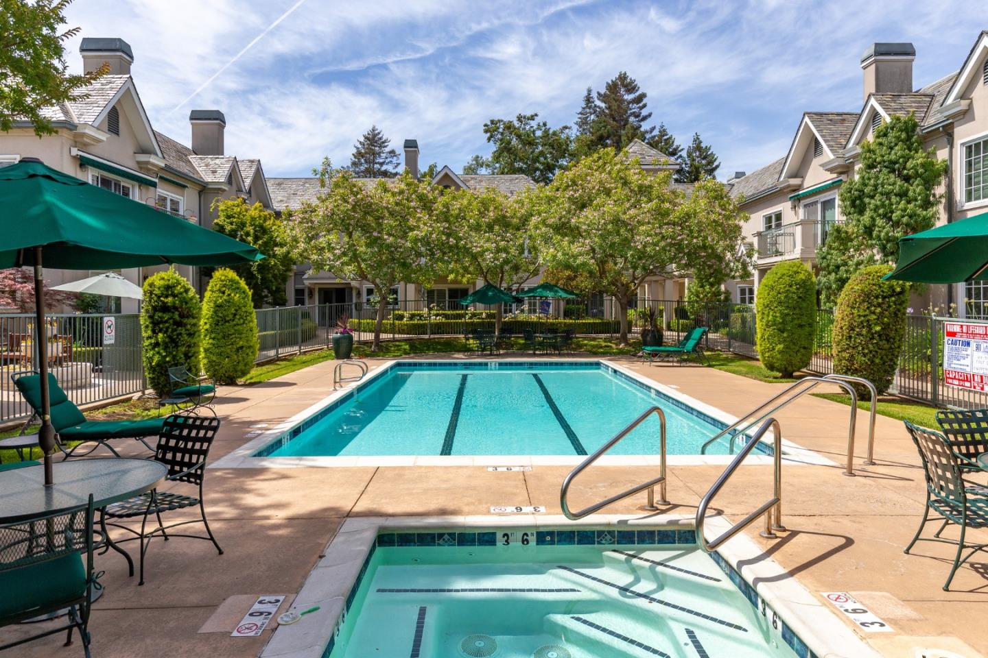 Detail Gallery Image 25 of 33 For 1 W Edith Ave #C214,  Los Altos,  CA 94022 - 1 Beds | 2 Baths