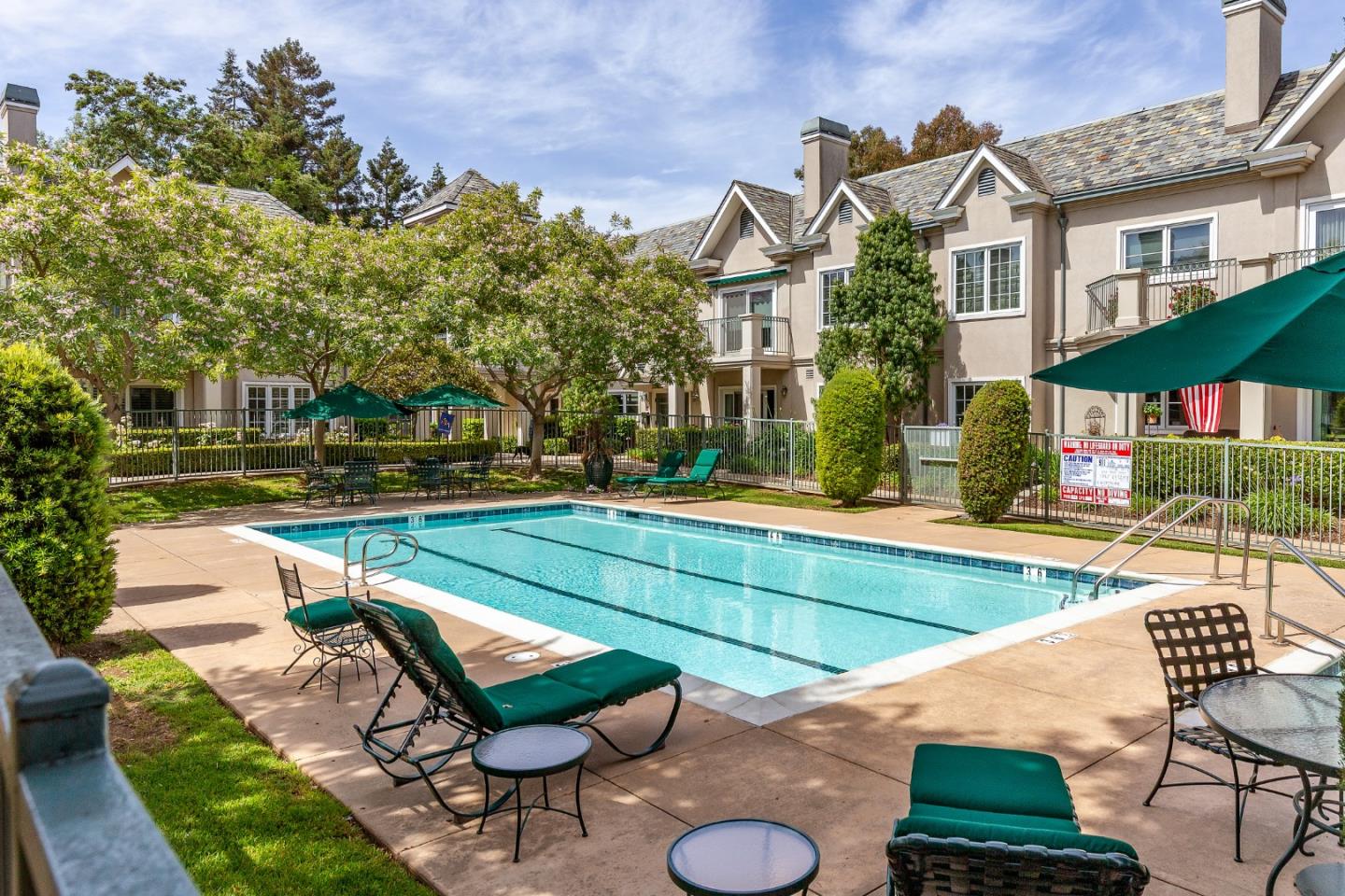 Detail Gallery Image 26 of 33 For 1 W Edith Ave #C214,  Los Altos,  CA 94022 - 1 Beds | 2 Baths