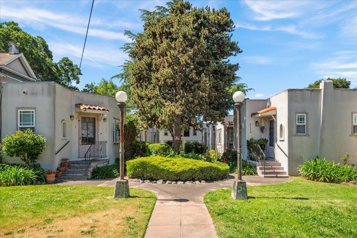 Detail Gallery Image 2 of 16 For 2116 San Jose Ave, Alameda,  CA 94501 - – Beds | – Baths