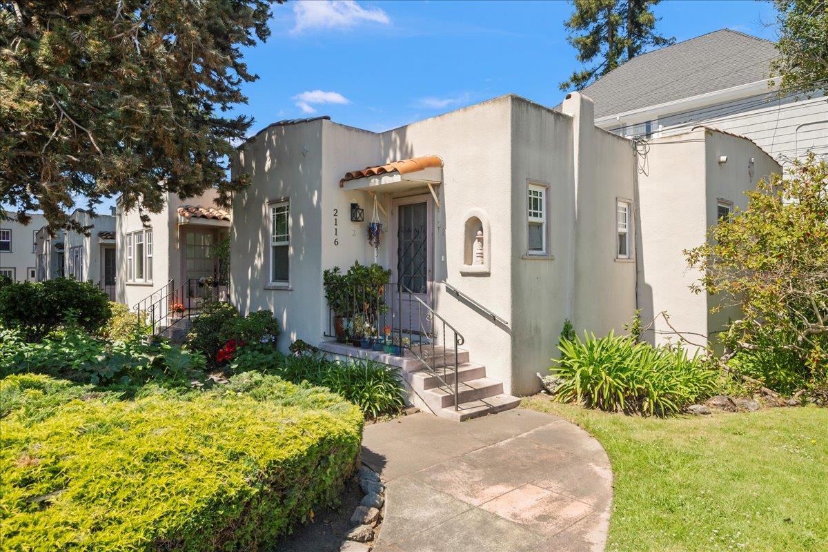Detail Gallery Image 3 of 16 For 2116 San Jose Ave, Alameda,  CA 94501 - – Beds | – Baths