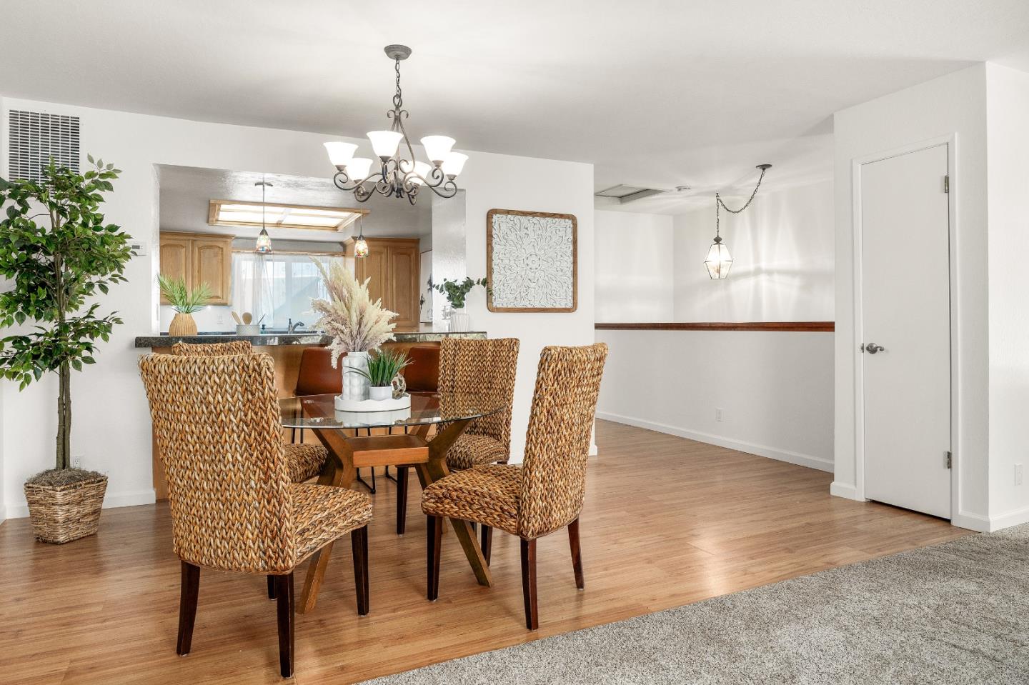 Detail Gallery Image 13 of 35 For 3360 Houts Dr a,  Santa Cruz,  CA 95065 - 2 Beds | 1/1 Baths