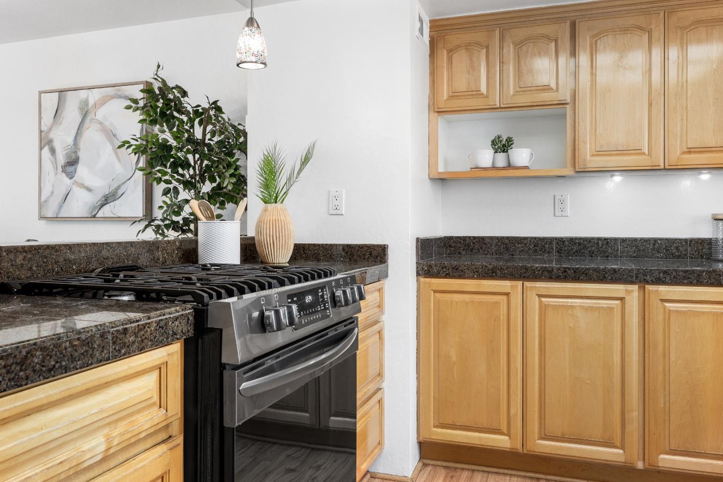 Detail Gallery Image 15 of 35 For 3360 Houts Dr a,  Santa Cruz,  CA 95065 - 2 Beds | 1/1 Baths