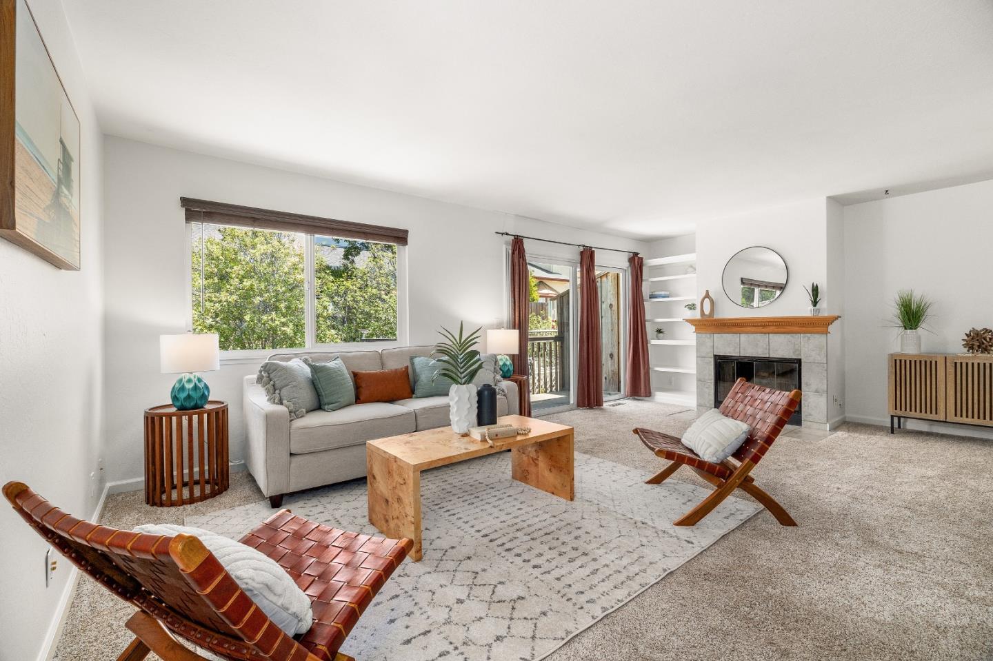 Detail Gallery Image 4 of 35 For 3360 Houts Dr a,  Santa Cruz,  CA 95065 - 2 Beds | 1/1 Baths