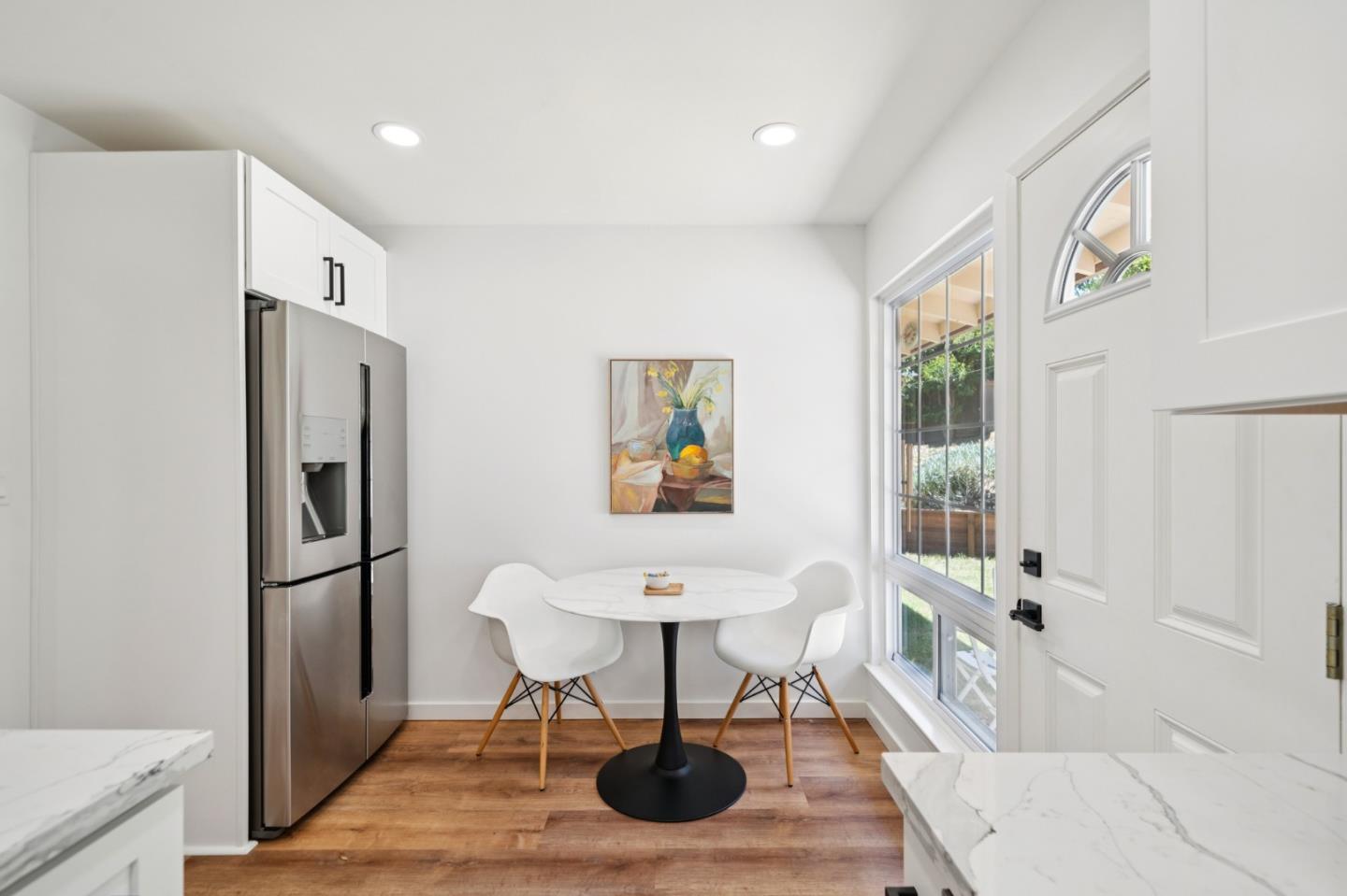 Detail Gallery Image 13 of 34 For 54 Buckelew St, Sausalito,  CA 94965 - 4 Beds | 2 Baths