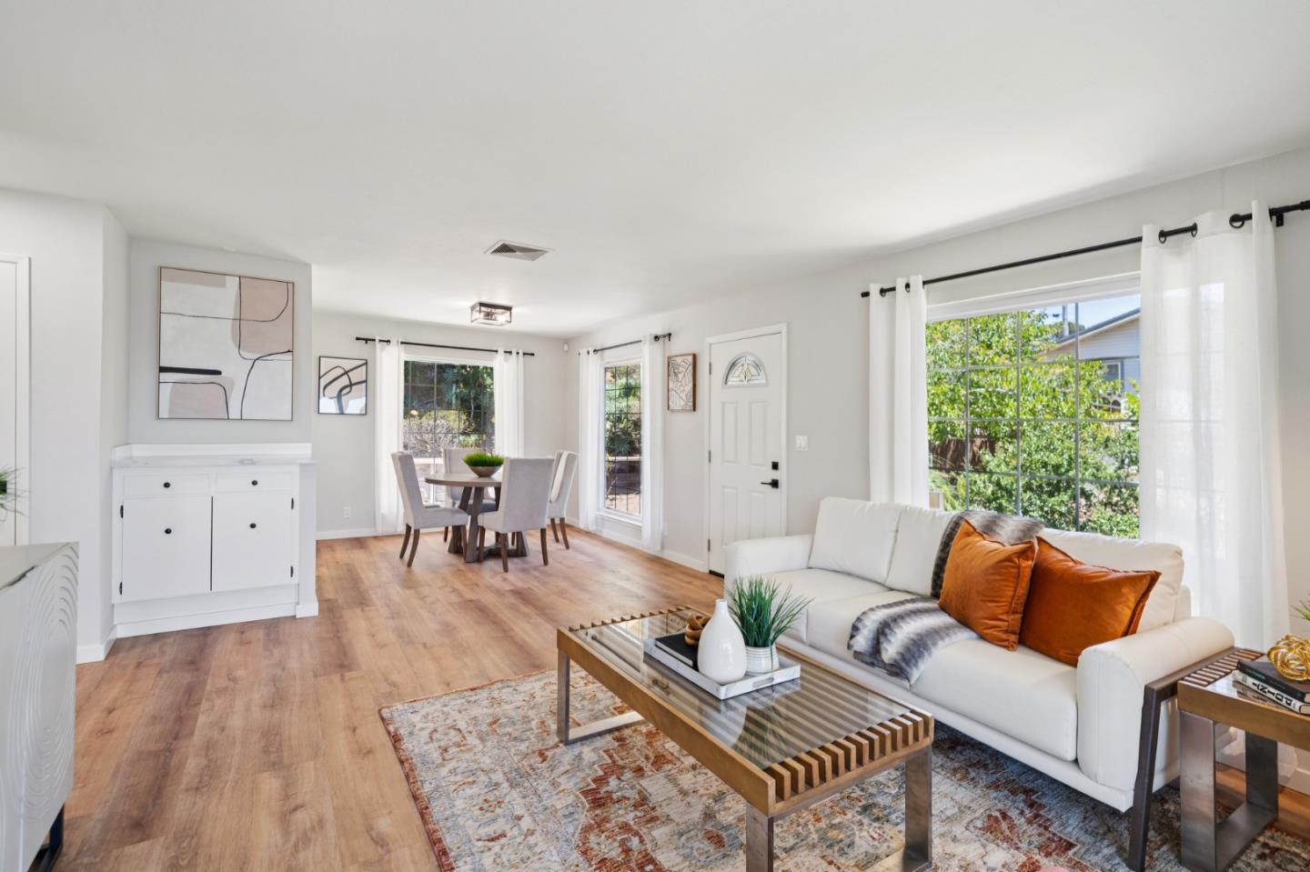Detail Gallery Image 8 of 34 For 54 Buckelew St, Sausalito,  CA 94965 - 4 Beds | 2 Baths