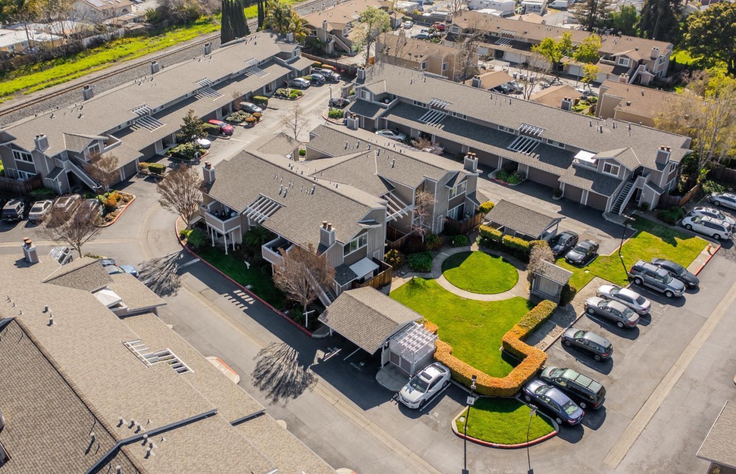 Detail Gallery Image 16 of 17 For 32 Astrida Dr #2,  Hayward,  CA 94544 - 2 Beds | 1 Baths