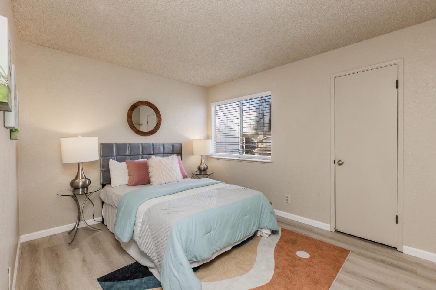 Detail Gallery Image 7 of 17 For 32 Astrida Dr #2,  Hayward,  CA 94544 - 2 Beds | 1 Baths