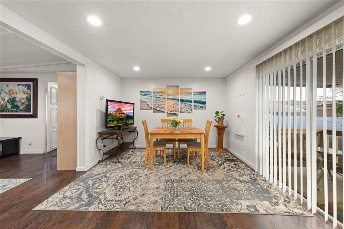 Detail Gallery Image 2 of 22 For 1613 Cabo Dr # 9,  Modesto,  CA 95357 - 3 Beds | 2 Baths