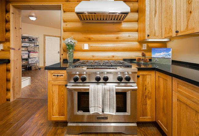 Detail Gallery Image 18 of 100 For 2081 Ponderosa Way, Murphys,  CA 95247 - 8 Beds | 8/1 Baths