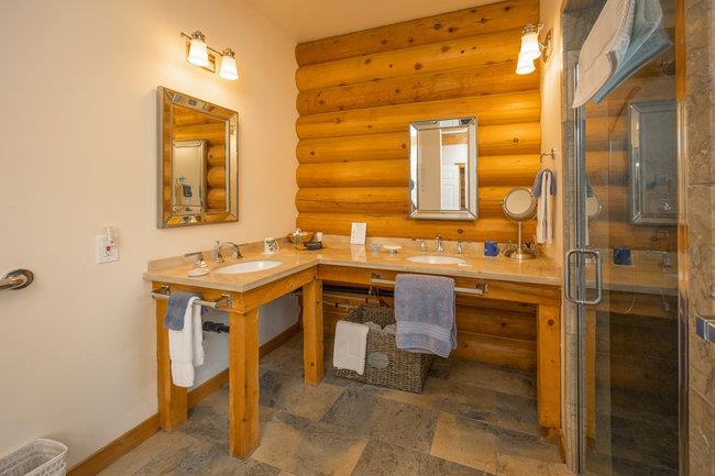 Detail Gallery Image 25 of 100 For 2081 Ponderosa Way, Murphys,  CA 95247 - 8 Beds | 8/1 Baths