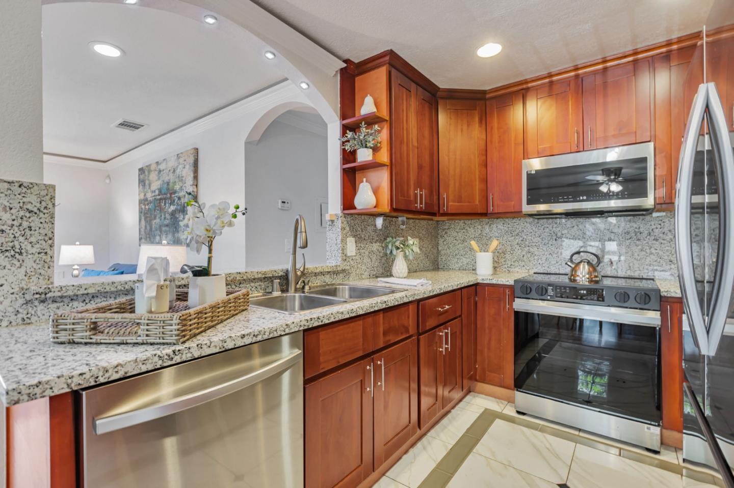 Detail Gallery Image 9 of 24 For 2999 Rose Ave, San Jose,  CA 95127 - 3 Beds | 2 Baths