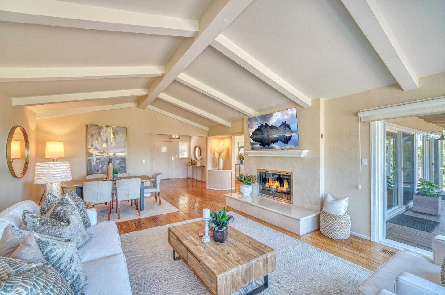 Detail Gallery Image 11 of 47 For 20905 Sullivan Way, Saratoga,  CA 95070 - 3 Beds | 2 Baths