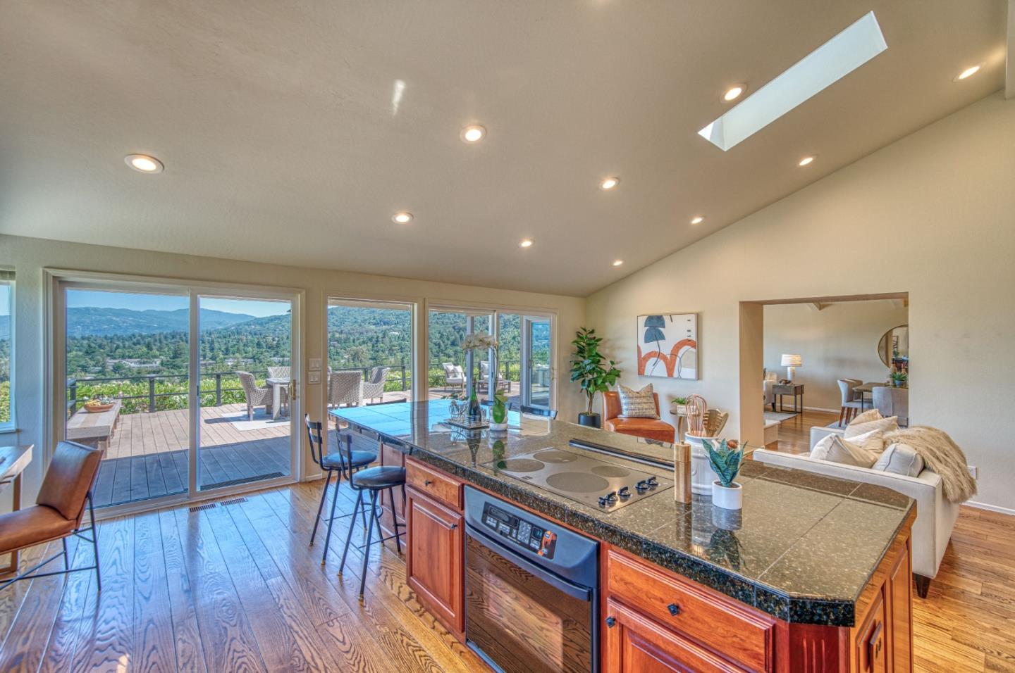 Detail Gallery Image 14 of 47 For 20905 Sullivan Way, Saratoga,  CA 95070 - 3 Beds | 2 Baths