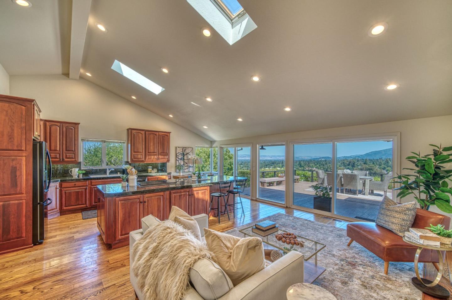 Detail Gallery Image 16 of 47 For 20905 Sullivan Way, Saratoga,  CA 95070 - 3 Beds | 2 Baths