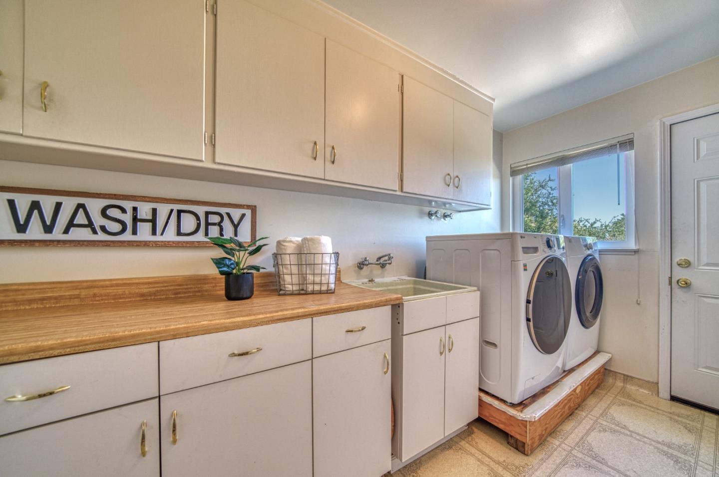 Detail Gallery Image 31 of 47 For 20905 Sullivan Way, Saratoga,  CA 95070 - 3 Beds | 2 Baths