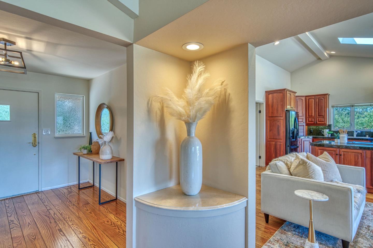 Detail Gallery Image 8 of 47 For 20905 Sullivan Way, Saratoga,  CA 95070 - 3 Beds | 2 Baths