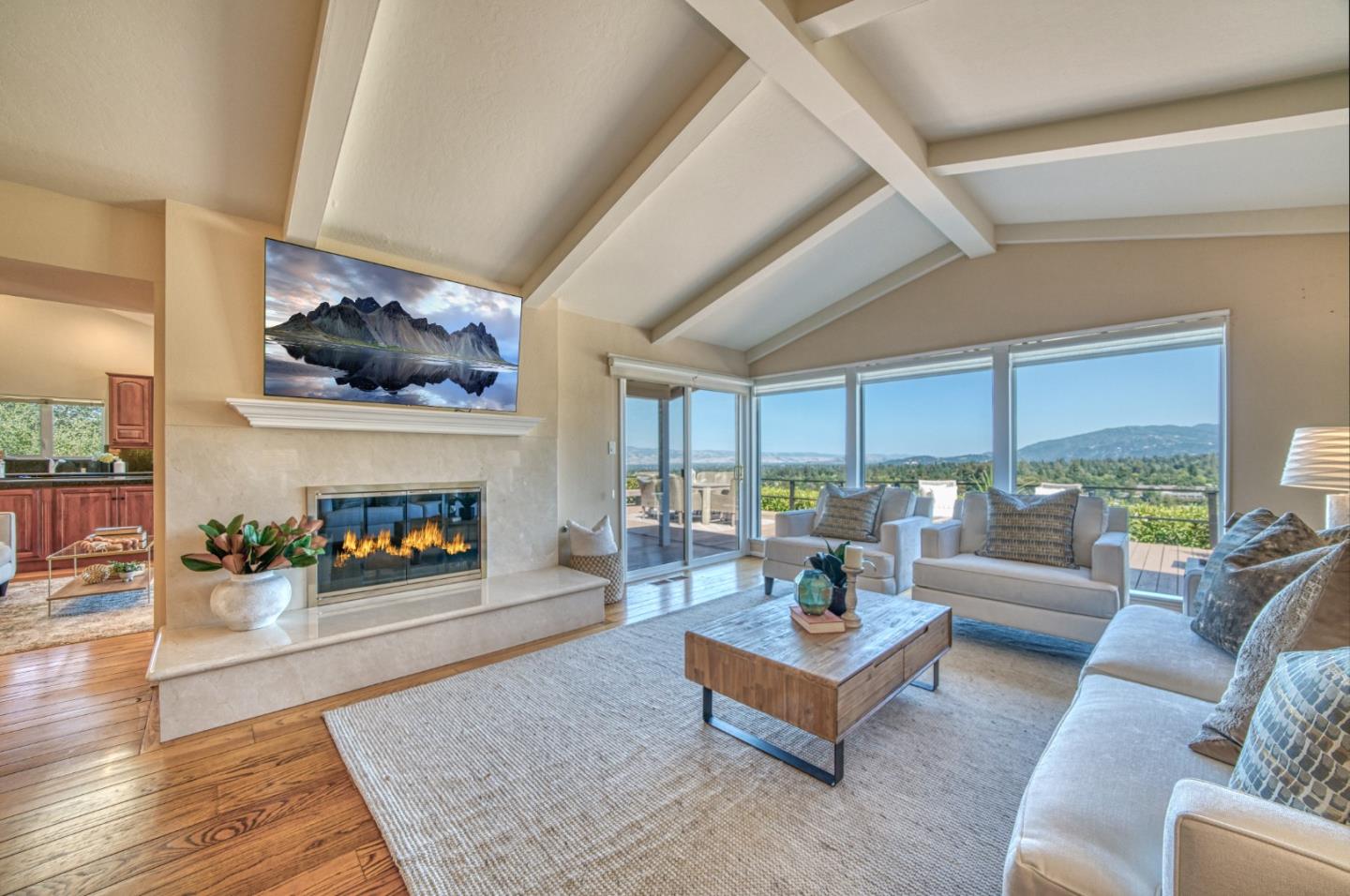 Detail Gallery Image 9 of 47 For 20905 Sullivan Way, Saratoga,  CA 95070 - 3 Beds | 2 Baths