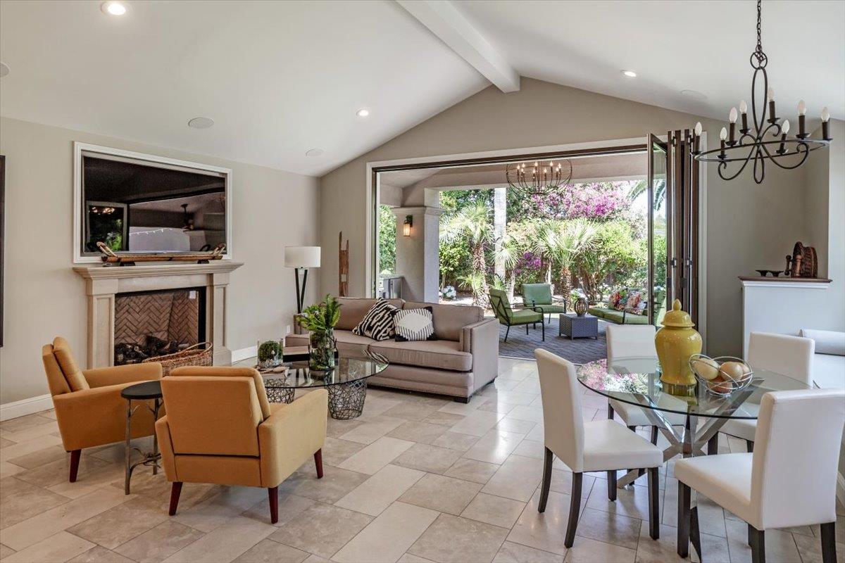 Detail Gallery Image 12 of 37 For 32 N El Monte Ave, Los Altos,  CA 94022 - 4 Beds | 3/1 Baths
