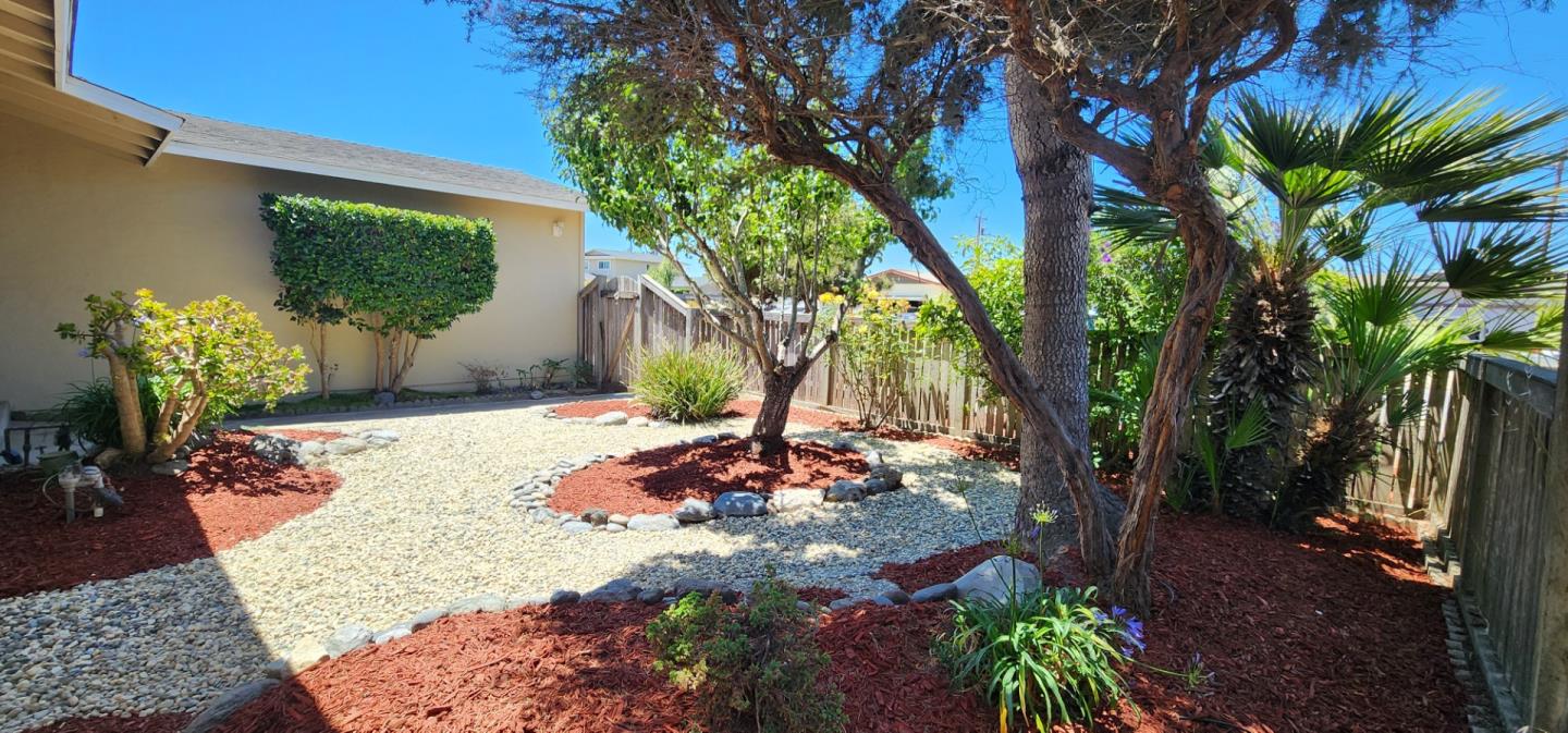 Detail Gallery Image 5 of 16 For 1458 Adams St, Salinas,  CA 93906 - 3 Beds | 2 Baths