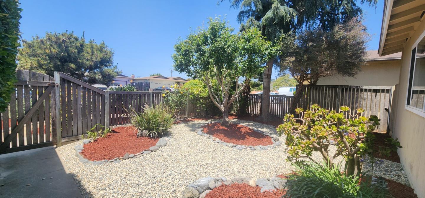 Detail Gallery Image 6 of 16 For 1458 Adams St, Salinas,  CA 93906 - 3 Beds | 2 Baths