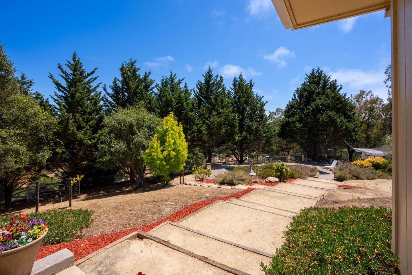 Detail Gallery Image 14 of 71 For 3225 Hillman Ln, Royal Oaks,  CA 95076 - 2 Beds | 2 Baths