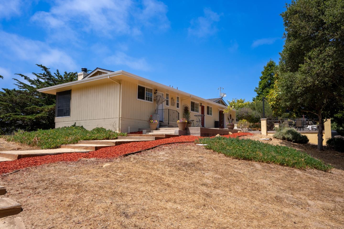 Detail Gallery Image 16 of 71 For 3225 Hillman Ln, Royal Oaks,  CA 95076 - 2 Beds | 2 Baths