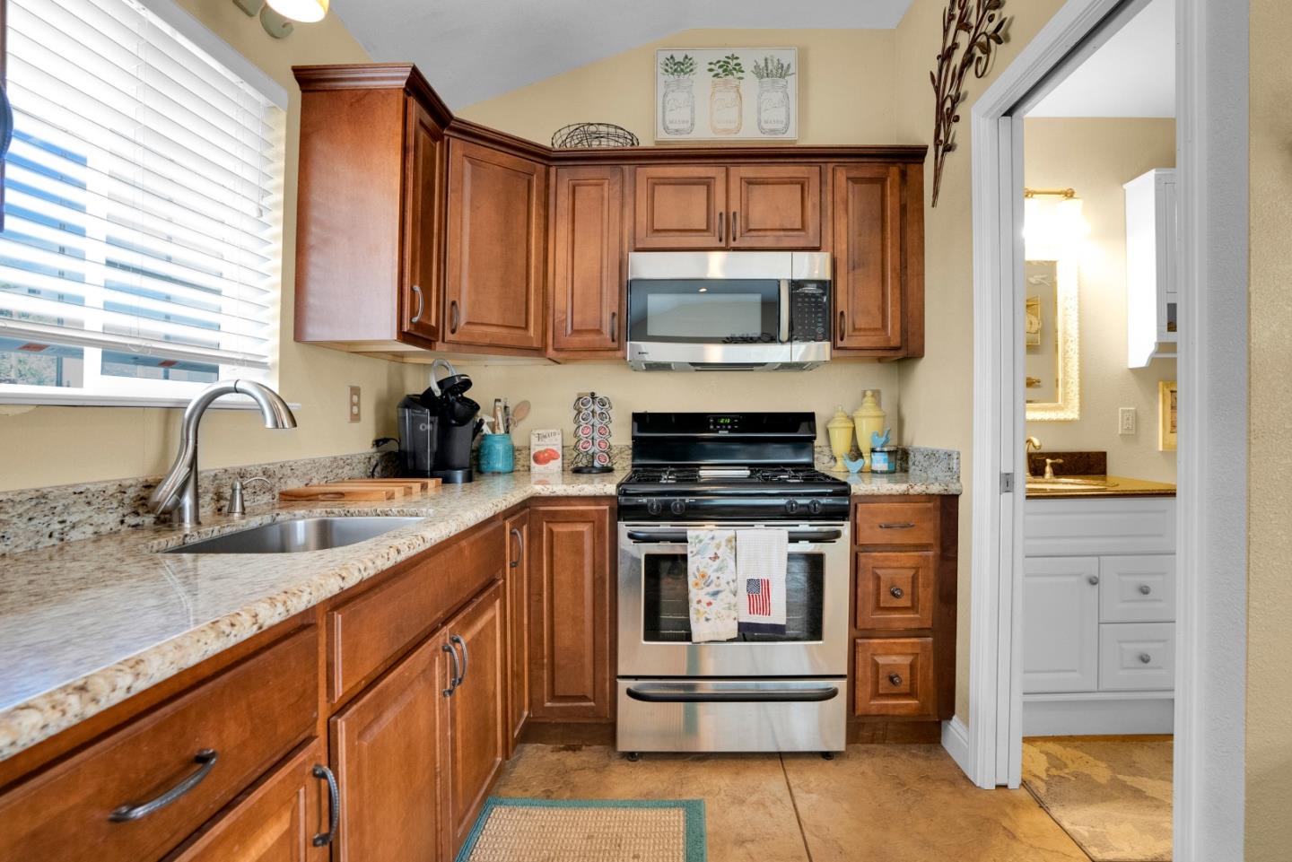 Detail Gallery Image 28 of 71 For 3225 Hillman Ln, Royal Oaks,  CA 95076 - 2 Beds | 2 Baths