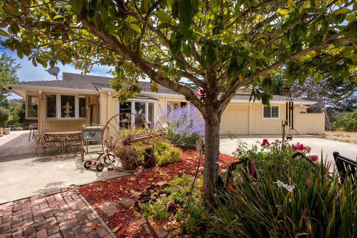 Detail Gallery Image 37 of 71 For 3225 Hillman Ln, Royal Oaks,  CA 95076 - 2 Beds | 2 Baths