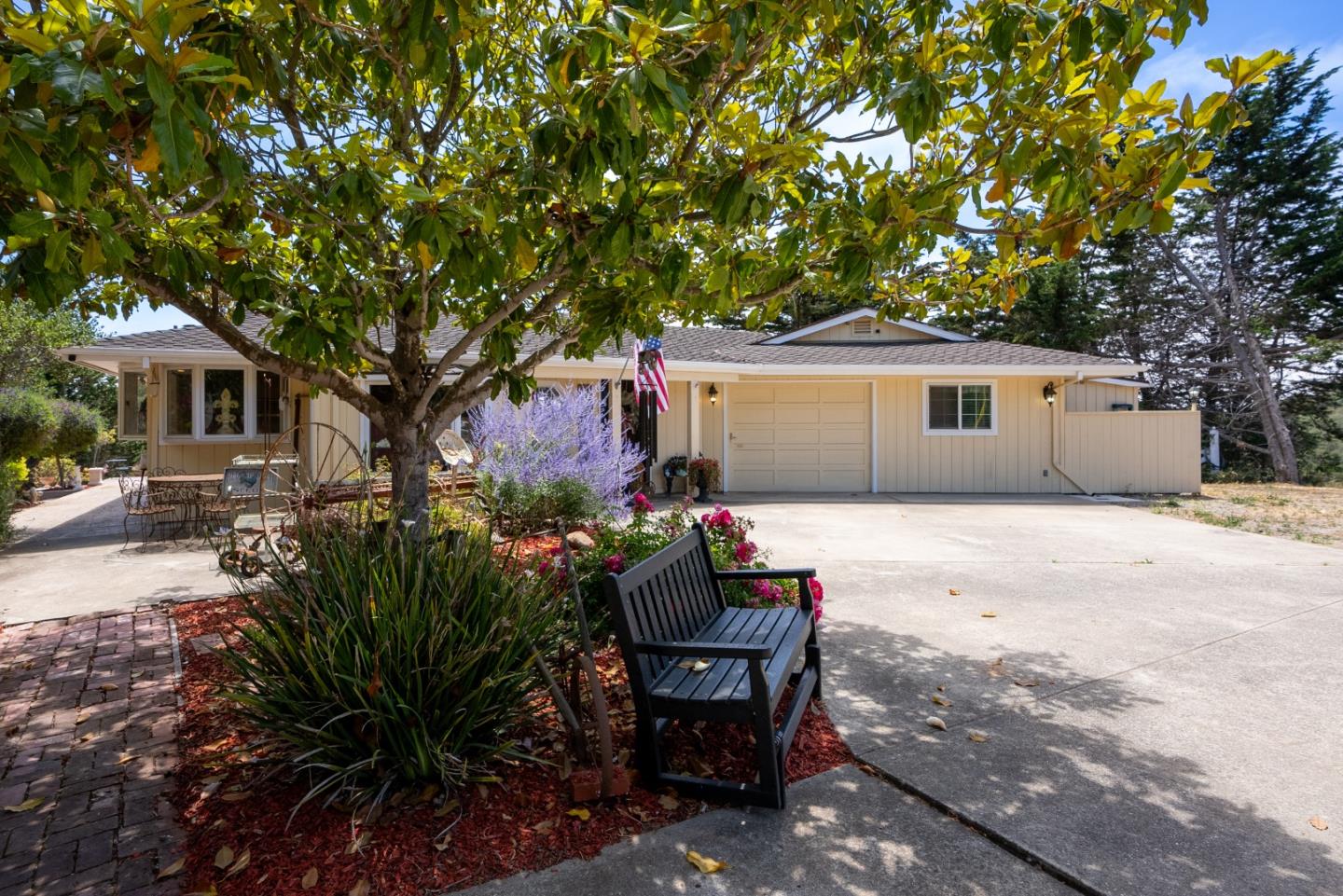 Detail Gallery Image 4 of 71 For 3225 Hillman Ln, Royal Oaks,  CA 95076 - 2 Beds | 2 Baths