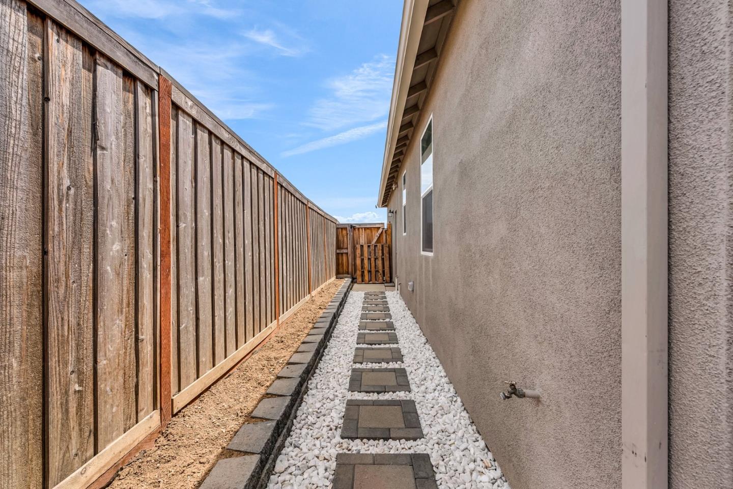 Detail Gallery Image 35 of 36 For 673 Dorset Dr, Patterson,  CA 95363 - 3 Beds | 2 Baths