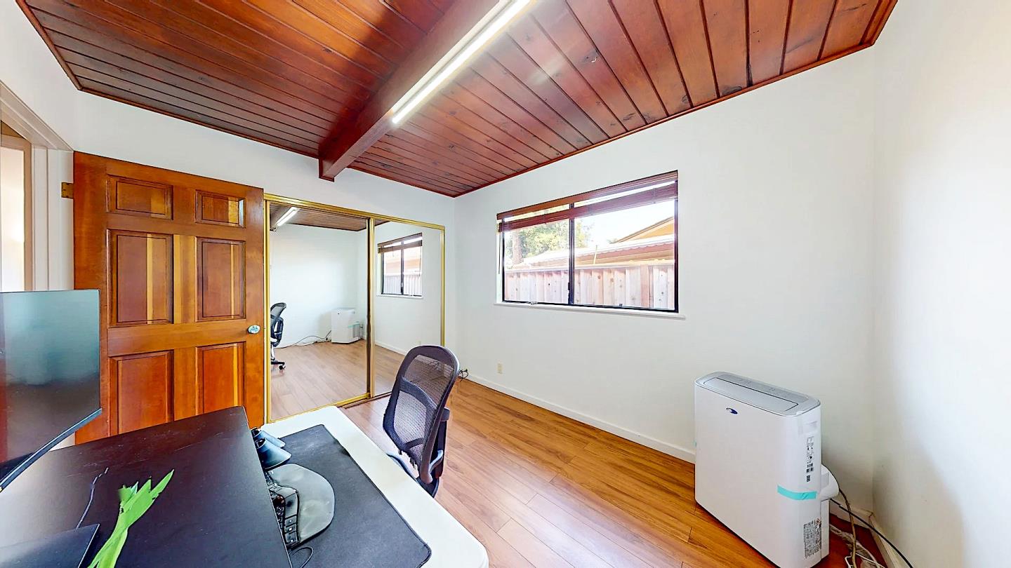 Detail Gallery Image 18 of 33 For 10321 Ashdale Dr, San Jose,  CA 95127 - 3 Beds | 2 Baths
