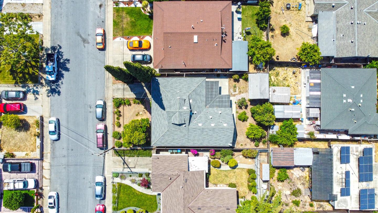 Detail Gallery Image 31 of 33 For 10321 Ashdale Dr, San Jose,  CA 95127 - 3 Beds | 2 Baths