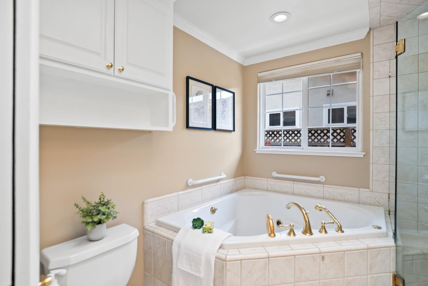 Detail Gallery Image 22 of 33 For 5043 Maitland Dr, San Jose,  CA 95124 - 4 Beds | 2 Baths
