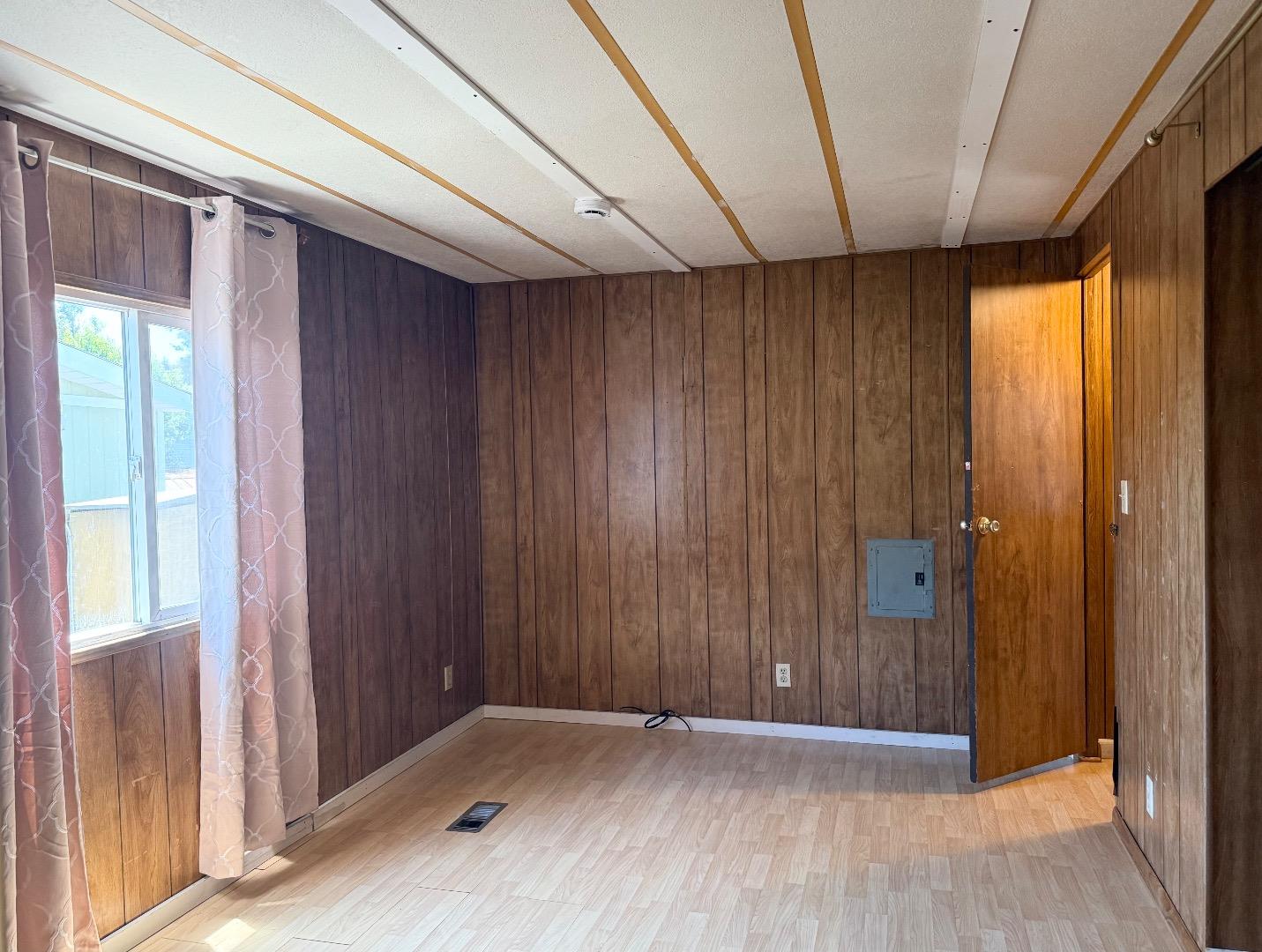 Detail Gallery Image 4 of 9 For 2150 Monterey Rd #89,  San Jose,  CA 95112 - 2 Beds | 1 Baths