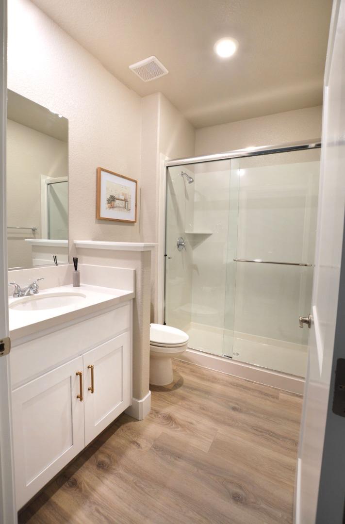 Detail Gallery Image 10 of 23 For 813 Big Range Way, Rocklin,  CA 95765 - 4 Beds | 3 Baths