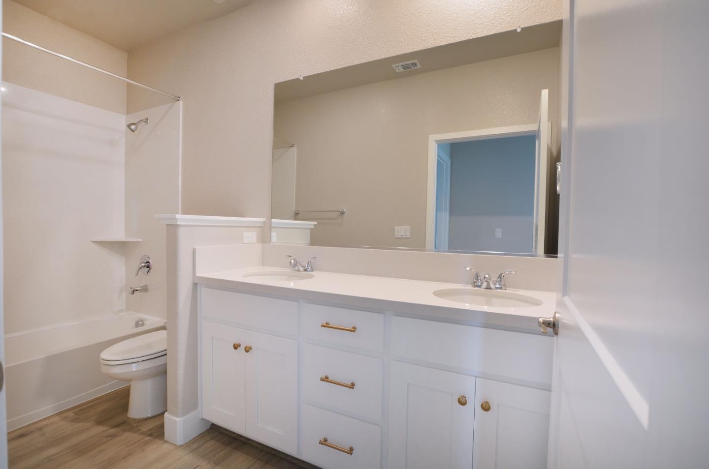 Detail Gallery Image 16 of 23 For 813 Big Range Way, Rocklin,  CA 95765 - 4 Beds | 3 Baths
