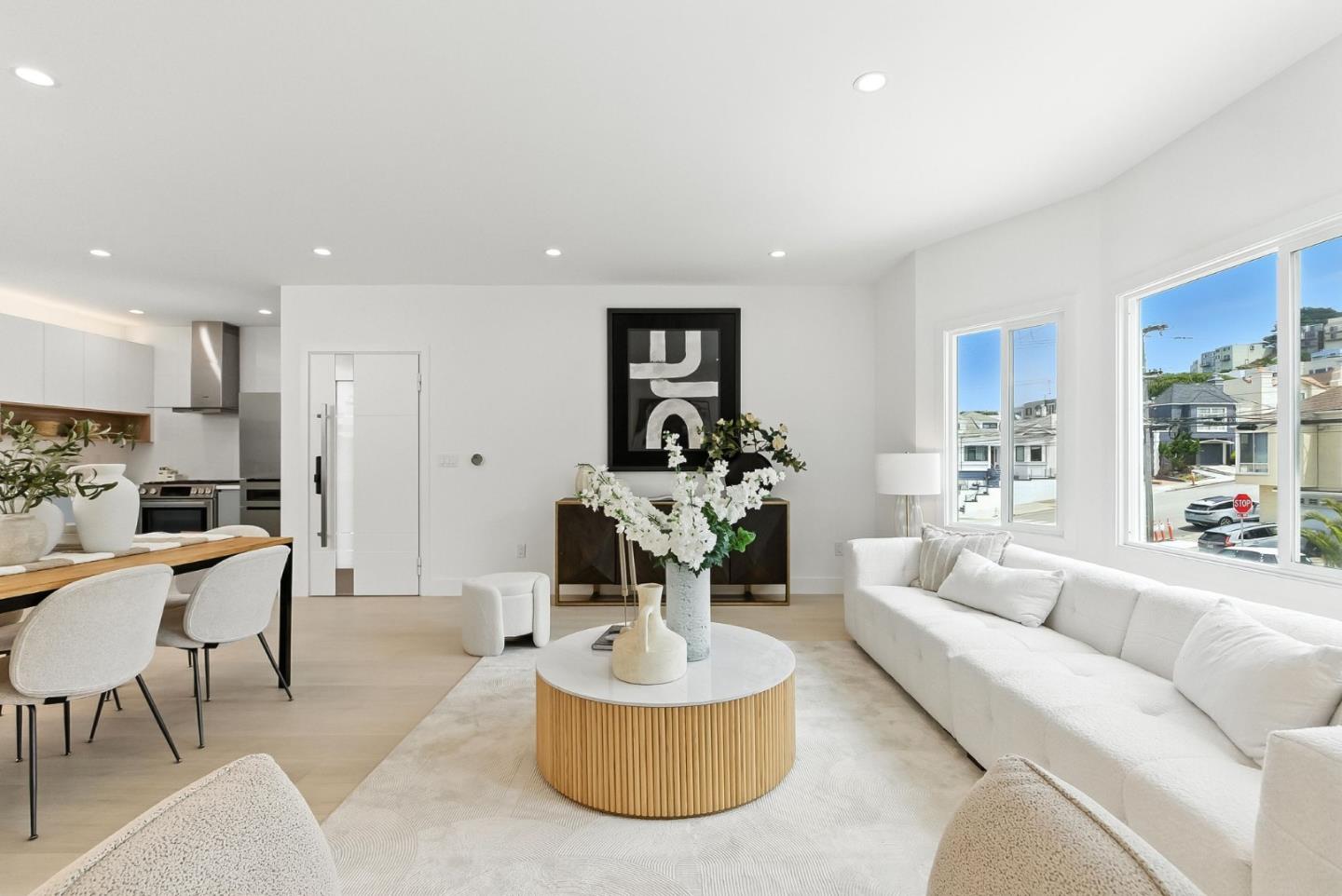 Detail Gallery Image 12 of 74 For 1815 18th Ave, San Francisco,  CA 94122 - 3 Beds | 3/1 Baths