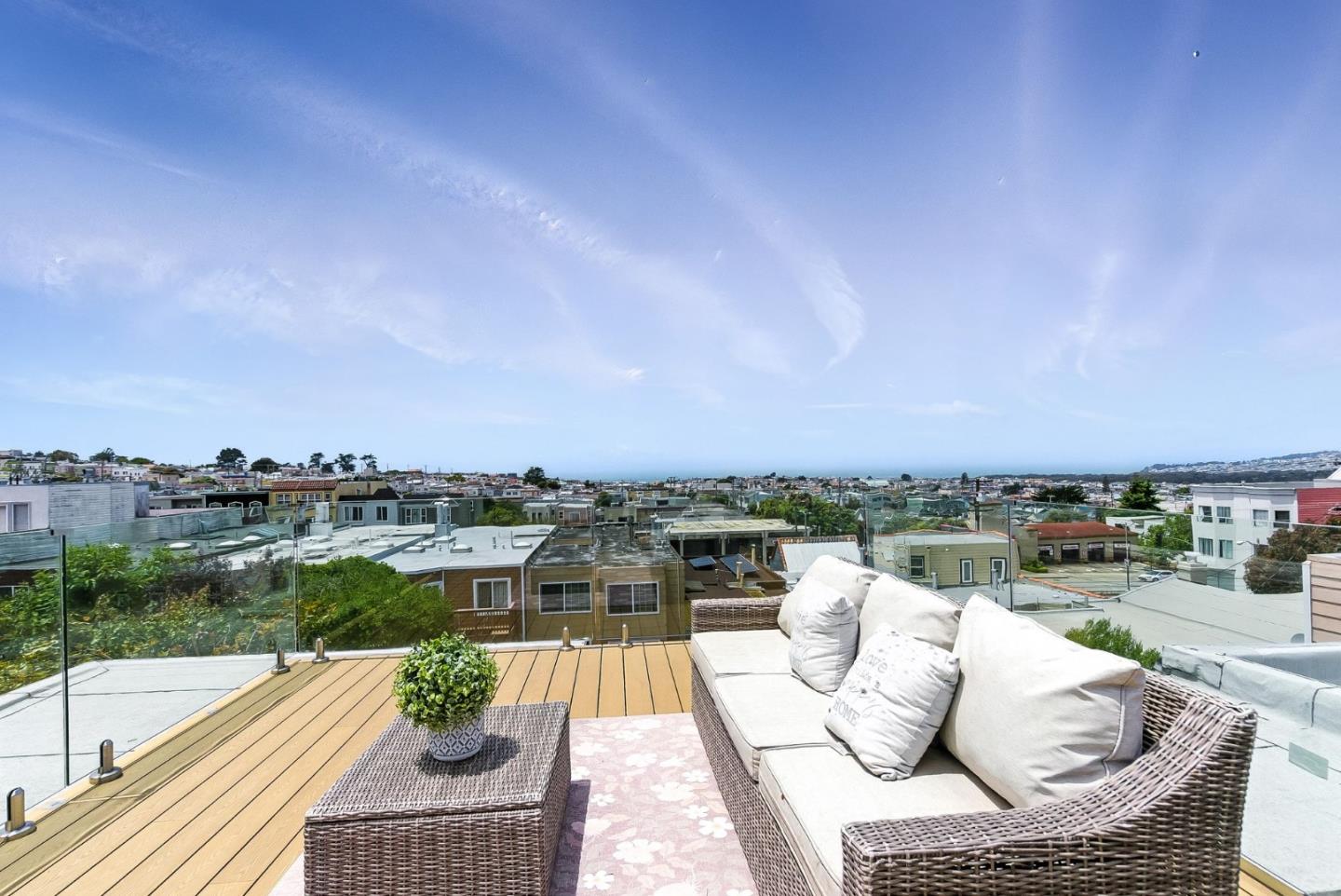 Detail Gallery Image 21 of 74 For 1815 18th Ave, San Francisco,  CA 94122 - 3 Beds | 3/1 Baths