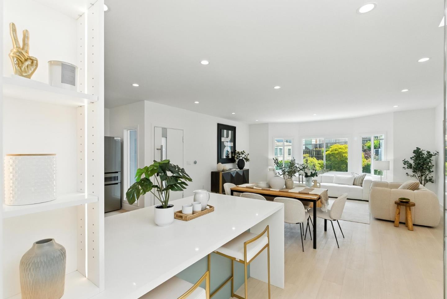 Detail Gallery Image 27 of 74 For 1815 18th Ave, San Francisco,  CA 94122 - 3 Beds | 3/1 Baths