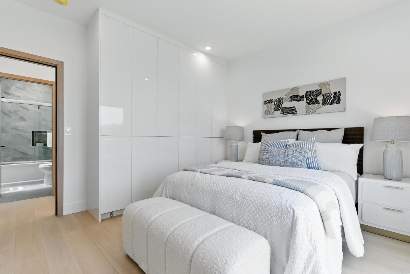 Detail Gallery Image 29 of 74 For 1815 18th Ave, San Francisco,  CA 94122 - 3 Beds | 3/1 Baths
