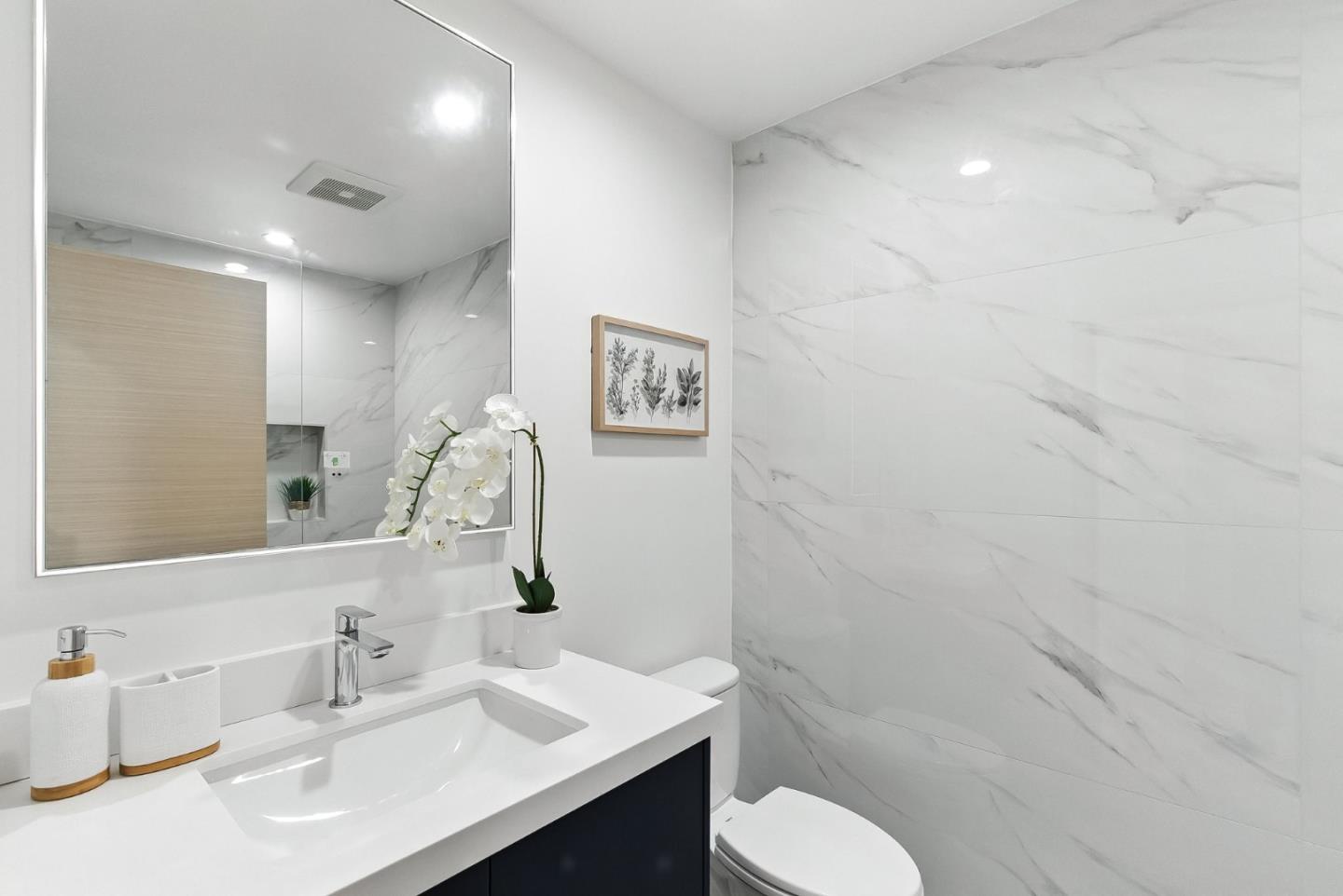 Detail Gallery Image 35 of 74 For 1815 18th Ave, San Francisco,  CA 94122 - 3 Beds | 3/1 Baths