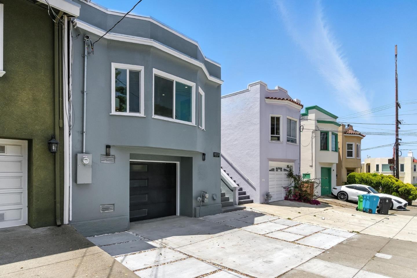 Detail Gallery Image 4 of 74 For 1815 18th Ave, San Francisco,  CA 94122 - 3 Beds | 3/1 Baths